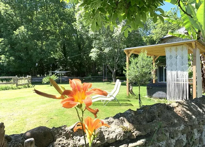 Gite Du Chene Ledeuix